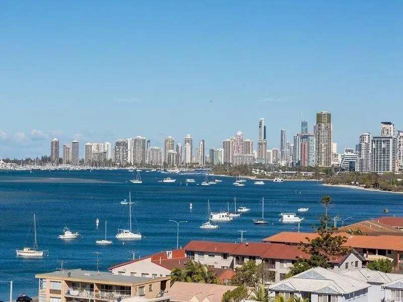 Stunning Penthouse Apartment With Rooftop Terrace Labrador Gold Coast 0*,