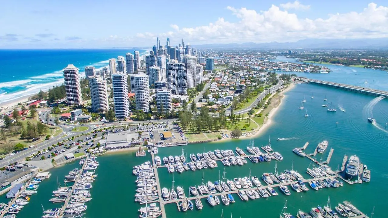 Stunning Penthouse Apartment With Rooftop Terrace Labrador Gold Coast